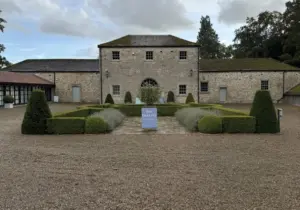 R&R AESTHETICS, RICHMOND BOOKING NOW OPEN